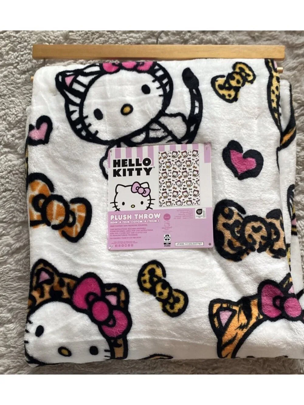 Hello Kitty Animal Print Soft Throw Blanket 50” X 70” Tiger Zebra Cheetah NEW